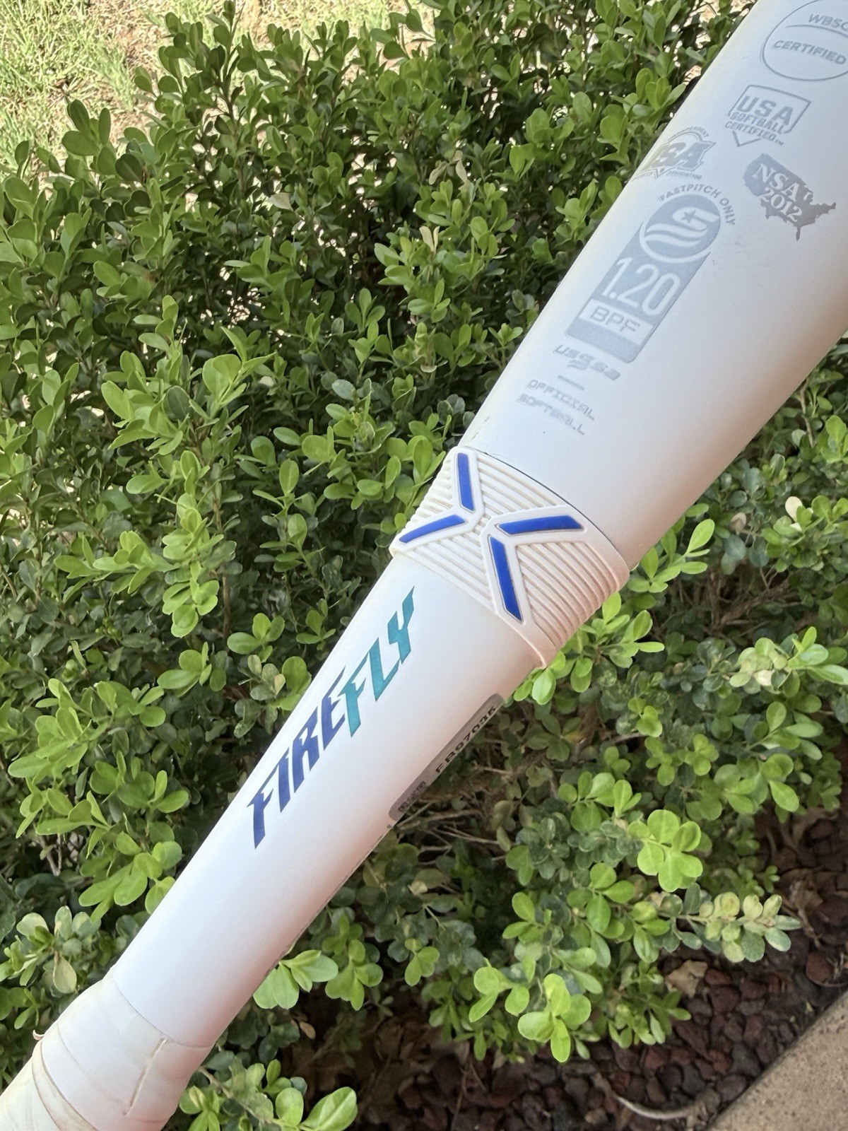 Easton Firefly FP22FF12 Length 30"/18 oz Drop-12 SOFTBALL BAT Great Condition!