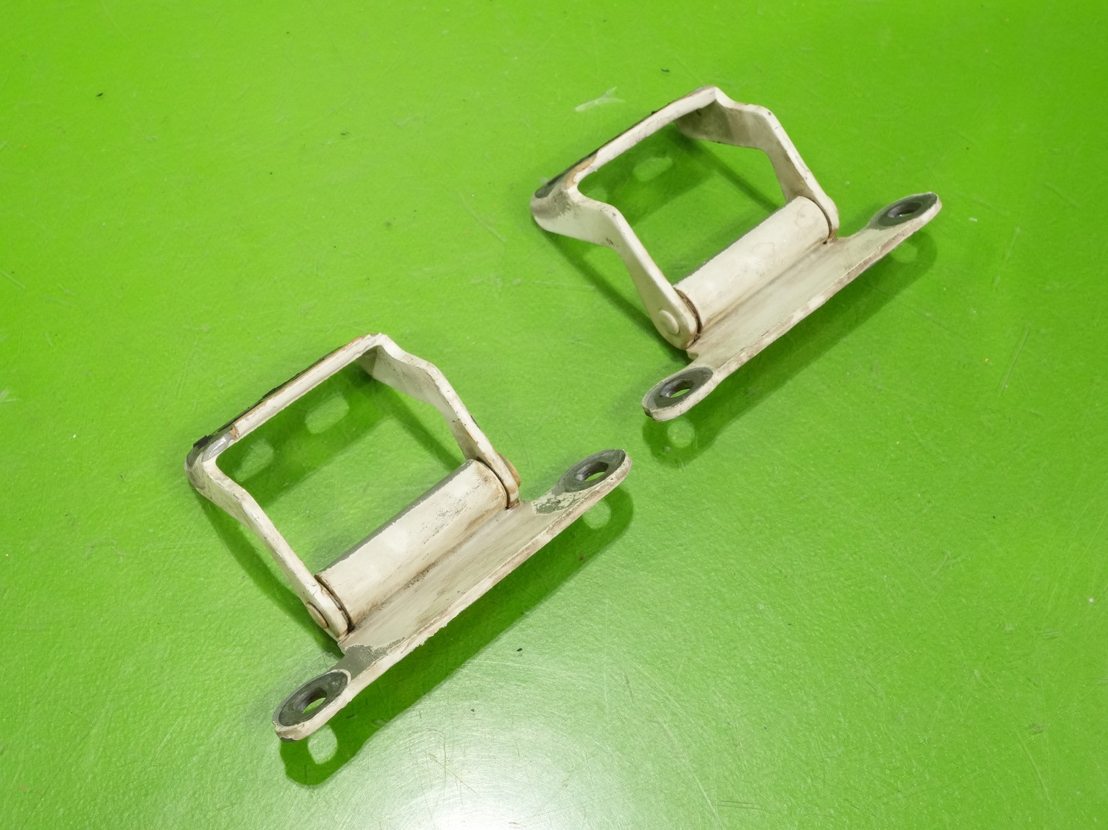 92-95 Civic hatch hatchback OEM rear back tailgate liftgate hinges hangers mount