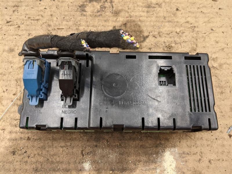 Used A/C Selector Switch fits: 2008 Ford Taurus electric automatic temperature c