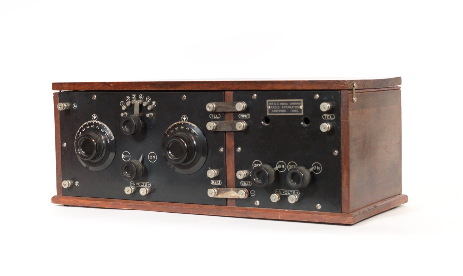 1922 Tuska 225 Split-Panel Radio w/Brass Base Tipped Tubes * Excellent * Works
