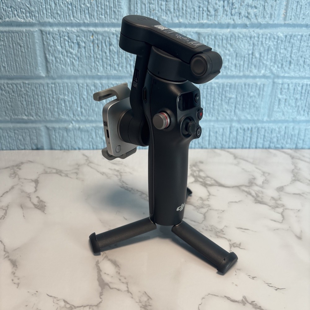 DJI Osmo Mobile 7P Gimbal Stabilizer 3-Axis Foldable Android iPhone