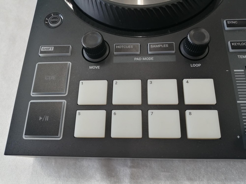 NATIVE INSTRUMENTS TRAKTOR KONTROL S2 MK3 DJ Controller w/ Cable Tested MG01 9.0