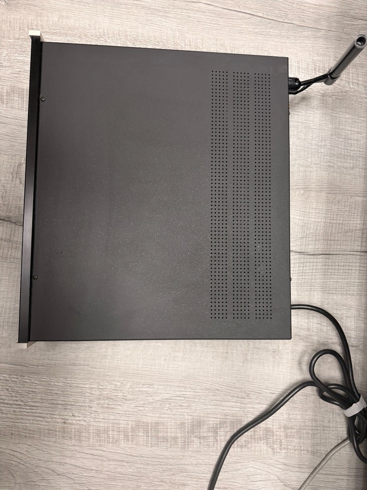 Mcintosh Tuner MR7084