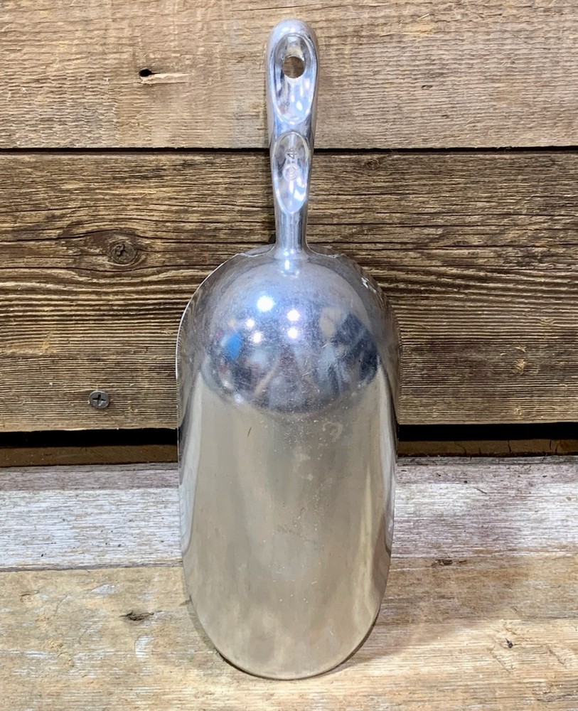 Cast Aluminum Scoop, Rust-Resistant
