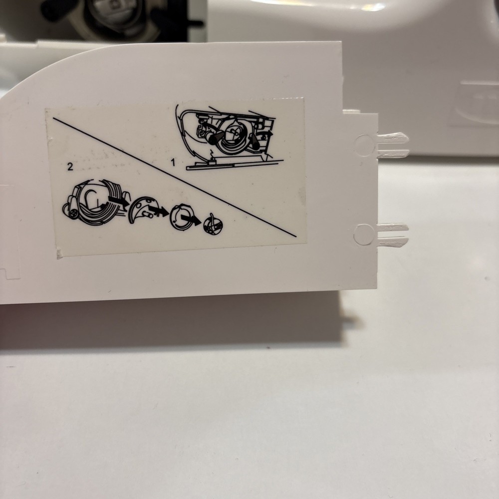 IKEA SY Small Portable Sewing Machine 60 Hz