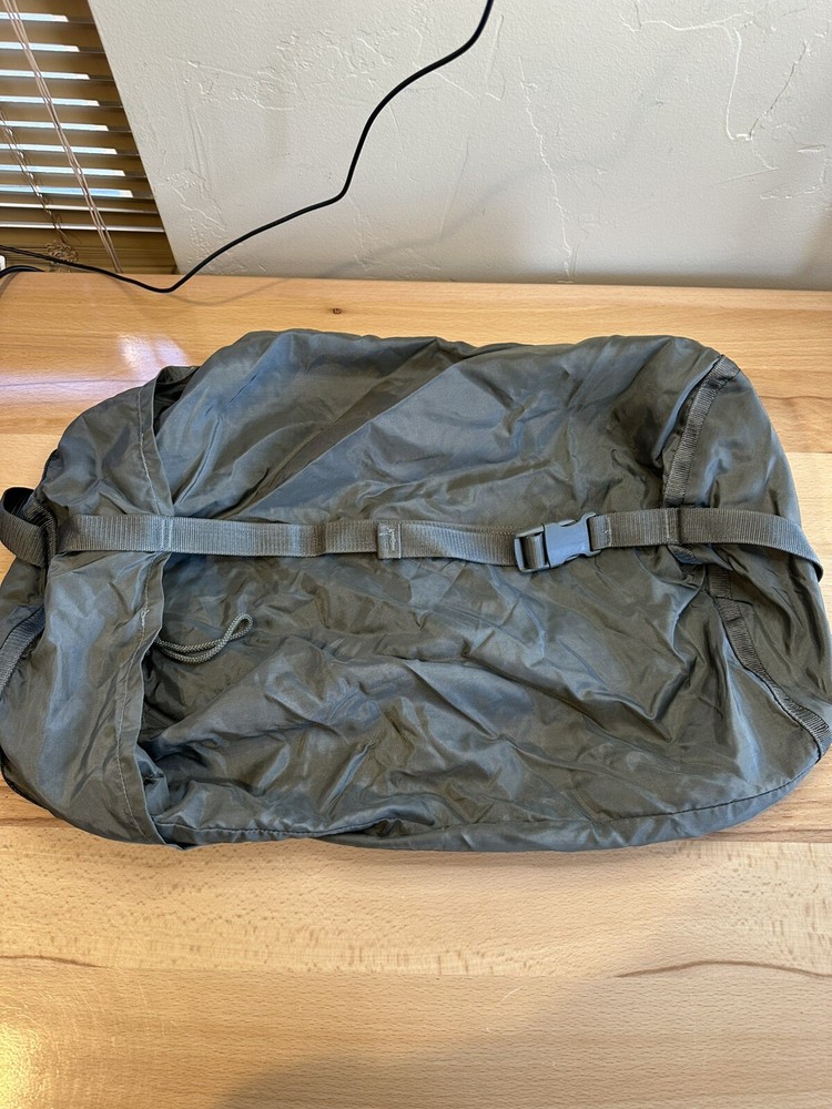 A Small Foliage Green Compression Stuff Sack Modular Sleeping Bag MSS Sack Pack