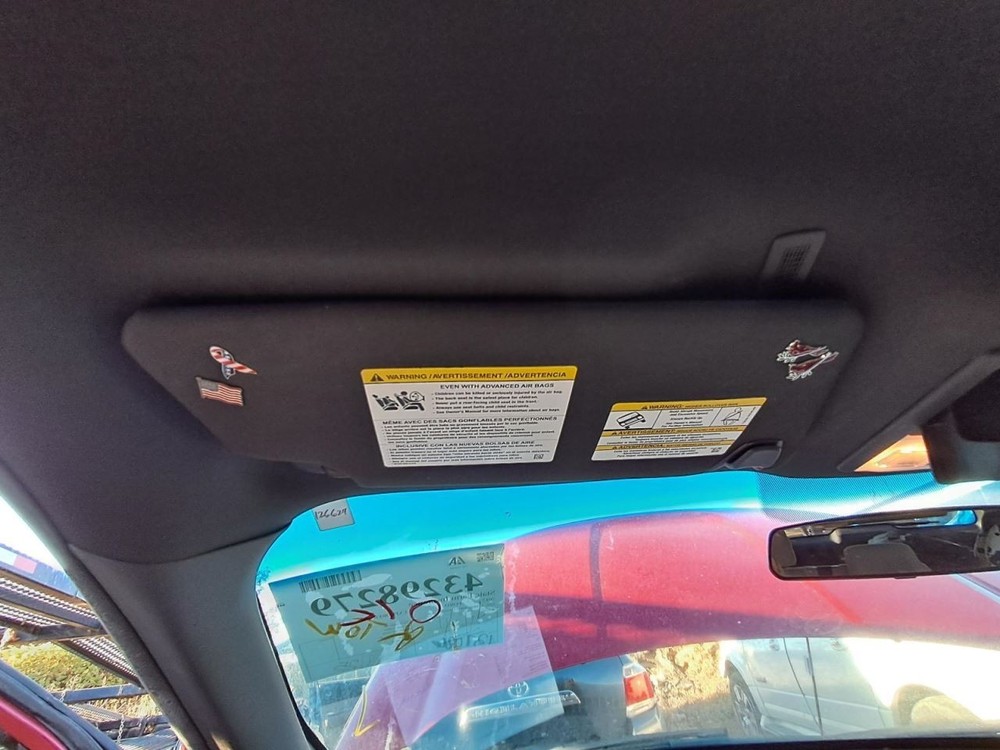 EXPLORER 2012 Glove Box 4854484