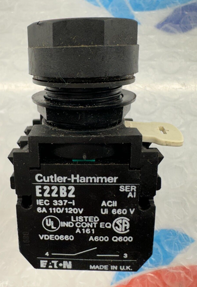 Cutler Hammer E22B2 Indicator Light Amber