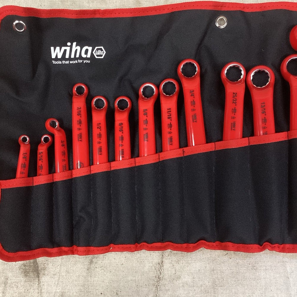 WIHA 32801 Master Tool Set Insulated 111Pcs Rolling Tool Case