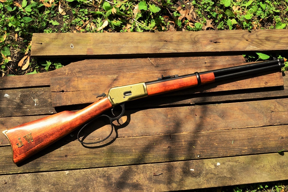 Winchester M1892 Looped Lever Rifle - True Grit - John Wayne - Denix Replica