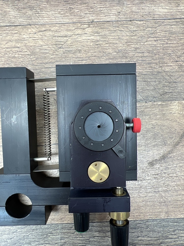 Iris Diaphragm Continuously Variable With Adjustments