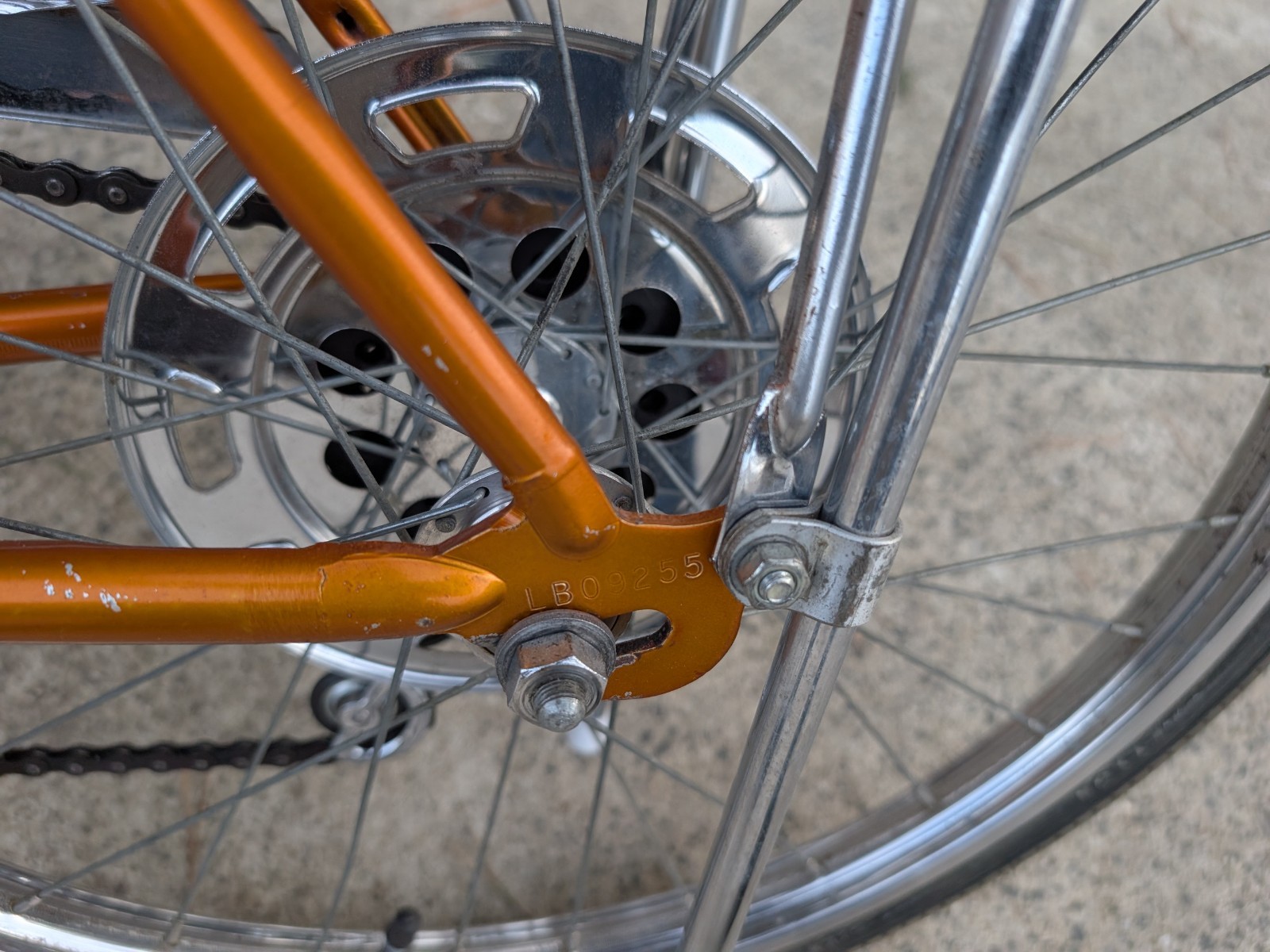 SCHWINN 1966 COPPERTONE Bicycle 5 speed FASTBACK STINGRAY 20 inch Bike ORIGINAL