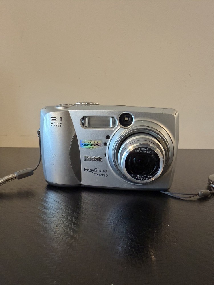 Kodak EasyShare DX4330 Digital Camera, Dock , Tested Working