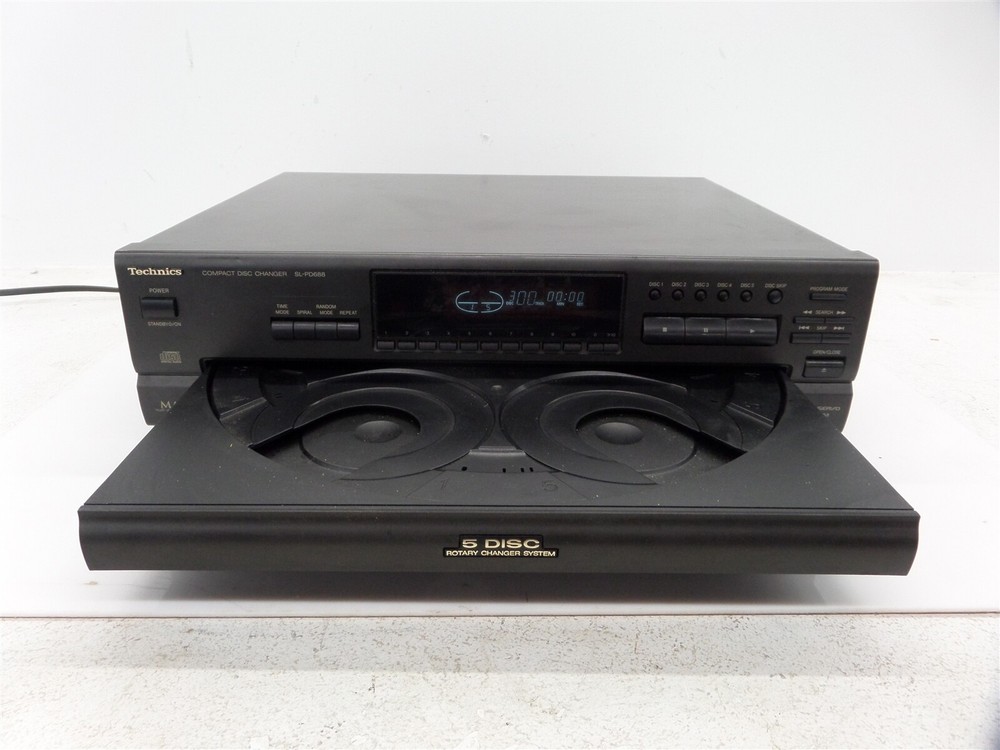 Technics SL-PD688 5-Disc Compact Disc Changer