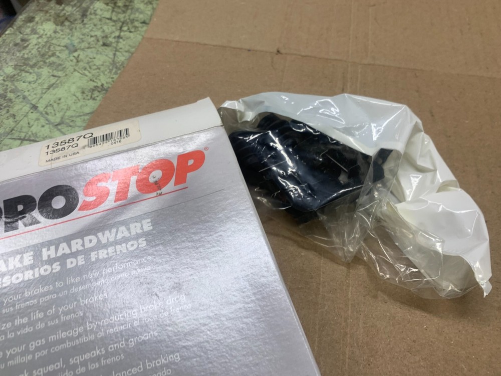 Disc Brake Hardware Kit 13587Q