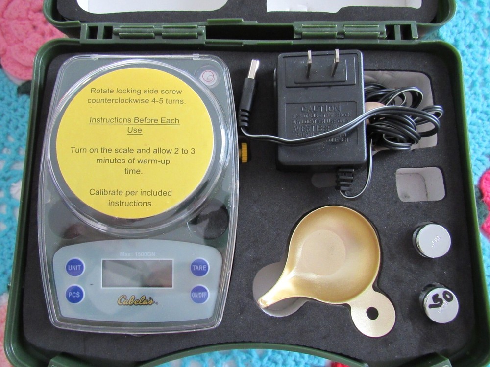 CABELA'S SHOOTING ACCESSORIES XT 1500 DIGITAL SCALE **NEW**