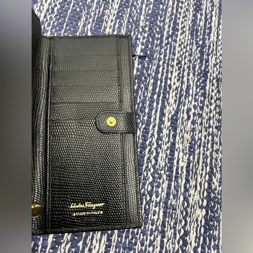 Salvatore Ferragamo Vara long wallet