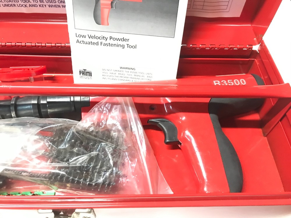 Powers Fasteners R3500 Powder Driven Actuated Fastener Tool with Case & Extras
