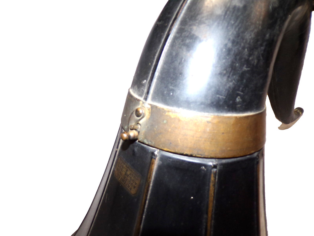 EDISON CYLINDER PHONOGRAPH CYGNET HORN