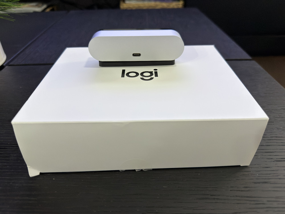 Logitech 4K Pro Magnetic Webcam for Apple Pro Display XDR