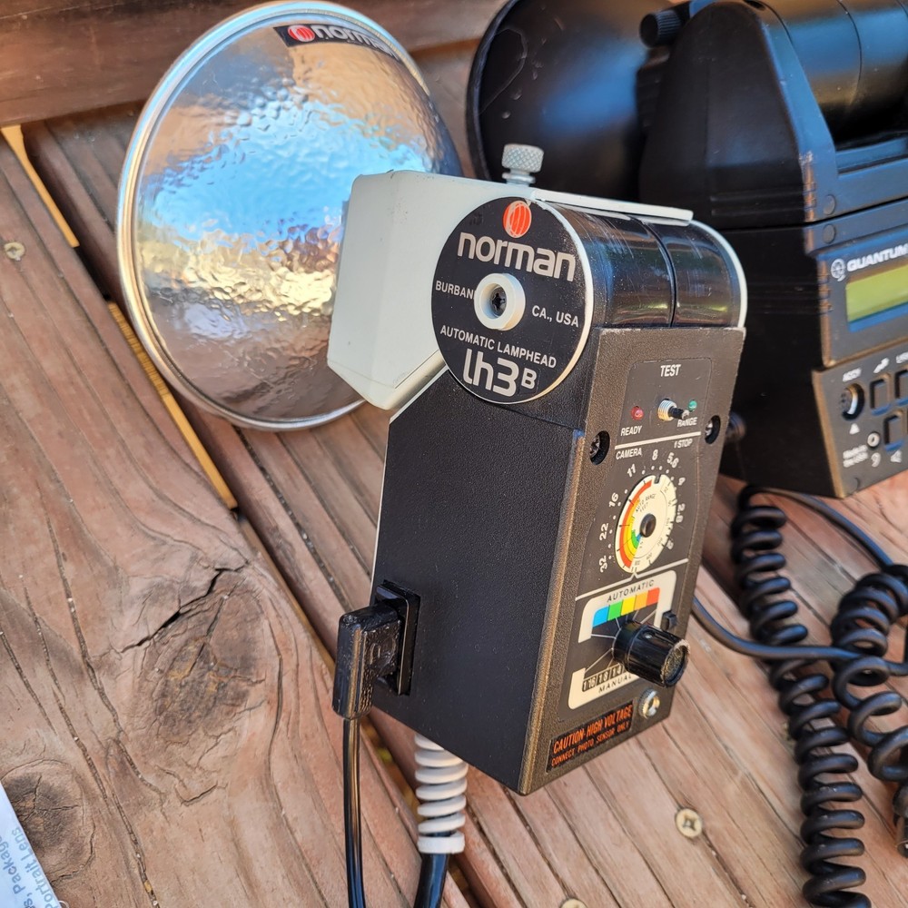 Quantum Qflash Model T + Norman Lh3b Flash Stroboframe Pro T Mount Lot Untested