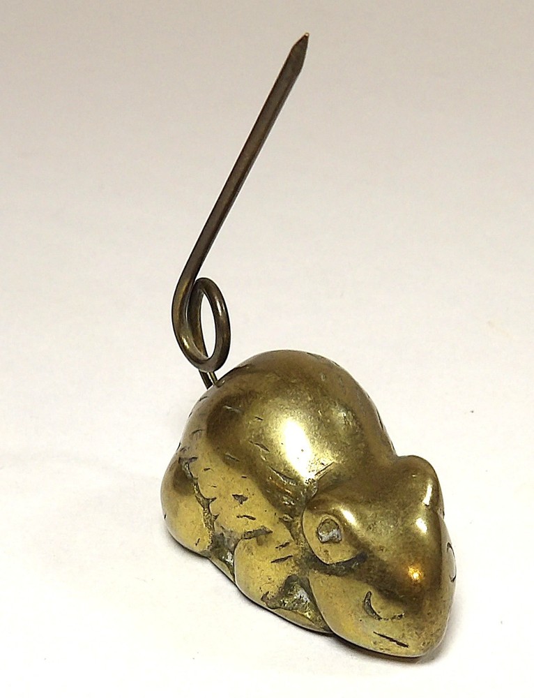 VINTAGE SOLID BRASS MOUSE NOTE HOLDER PAPER WEIGHT