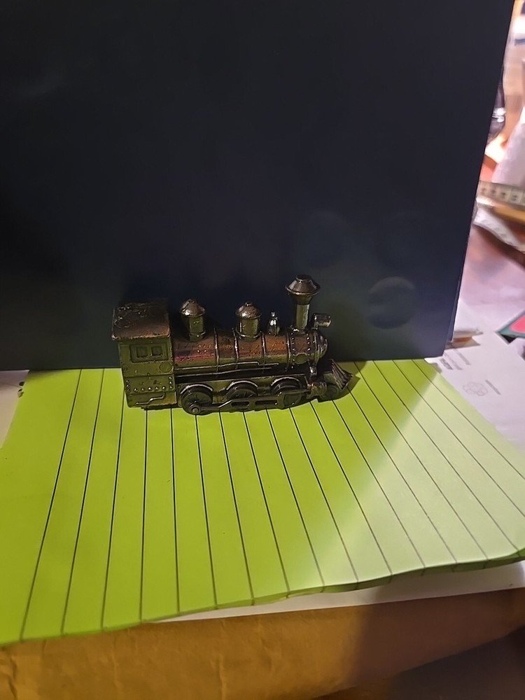 Vintage Die Cast Train Pencil Sharpner