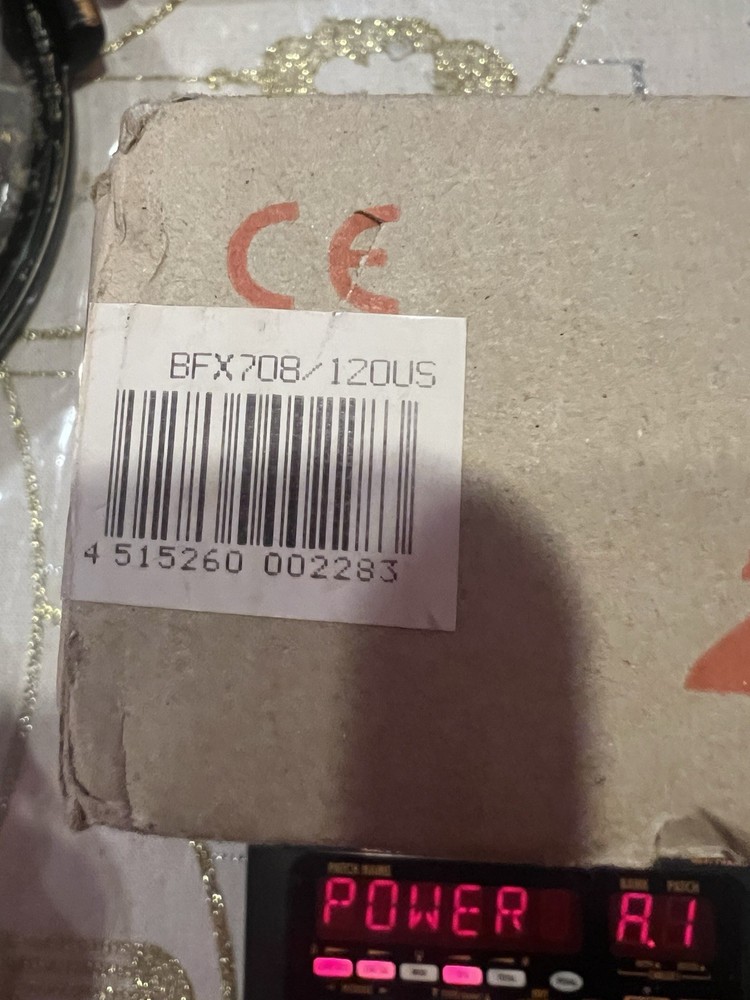 Zoom BFX-708 Bass Effects Processor