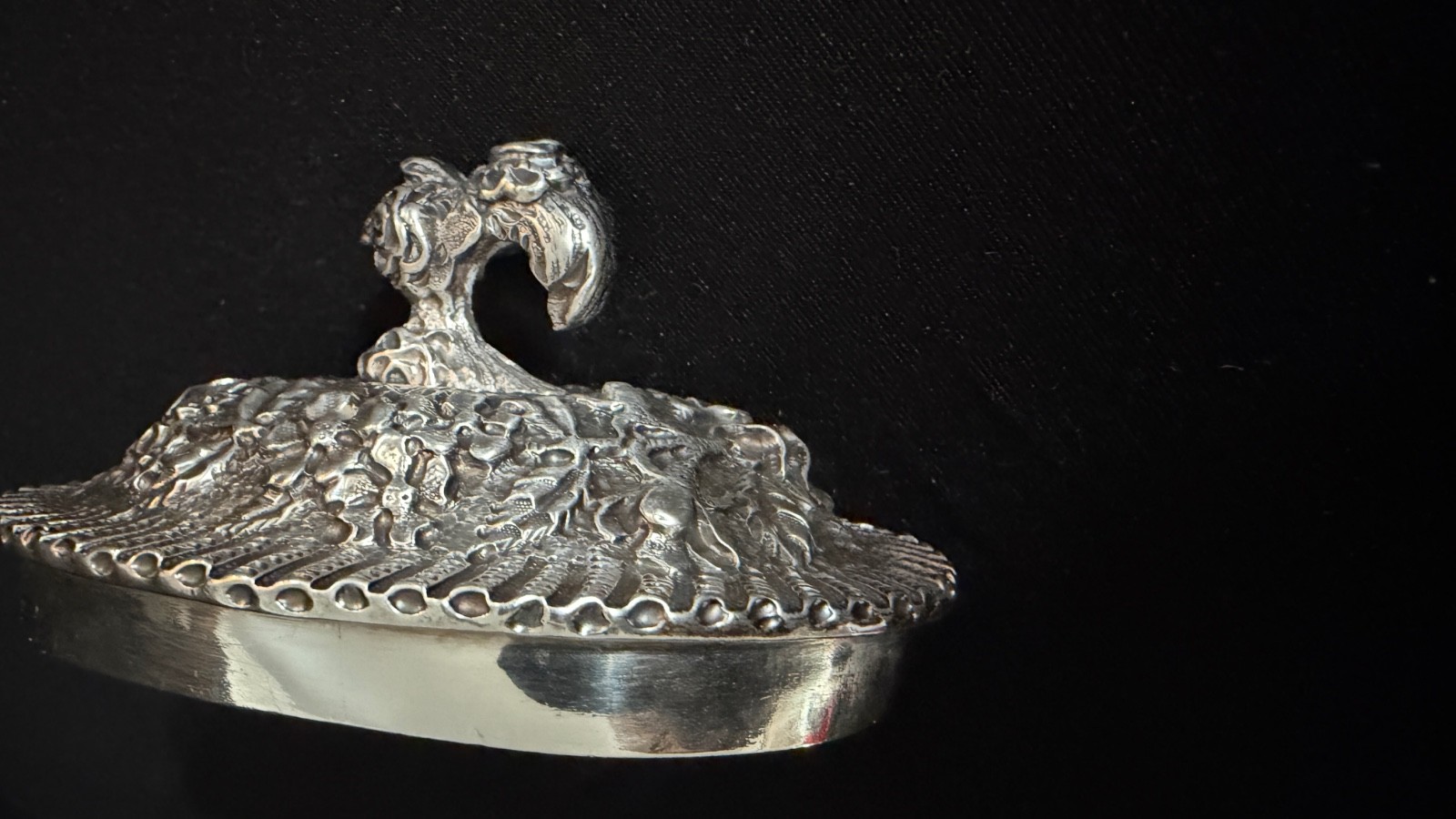 Antique Sterling Silver Repousse Lid Probably S Kirk & Son