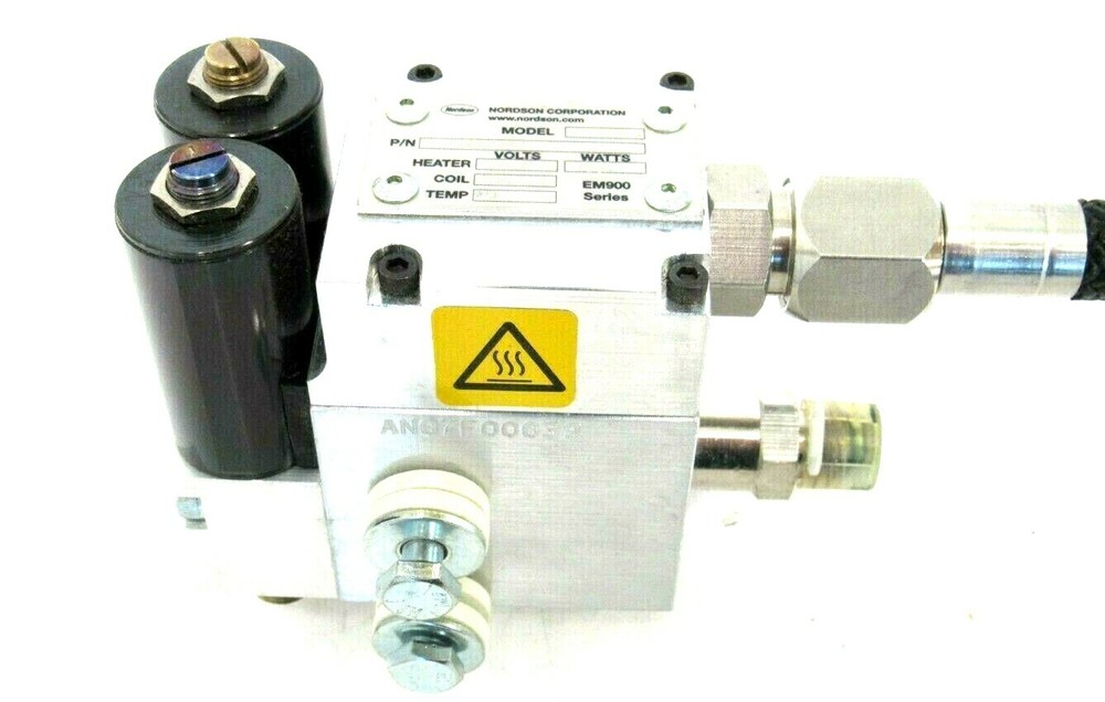 NEW NORDSON 1044096A MODULE EM902DT