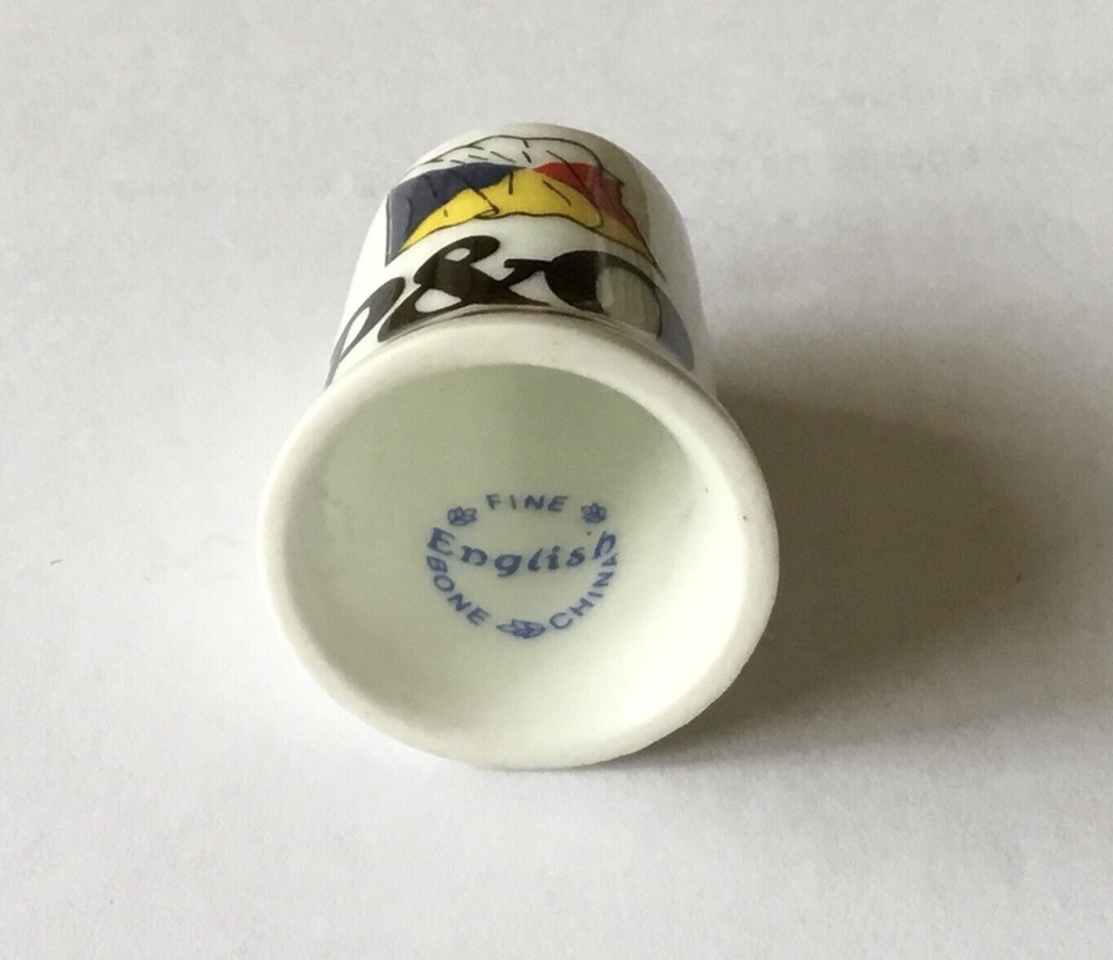 P&O Fine English Bone China Thimble