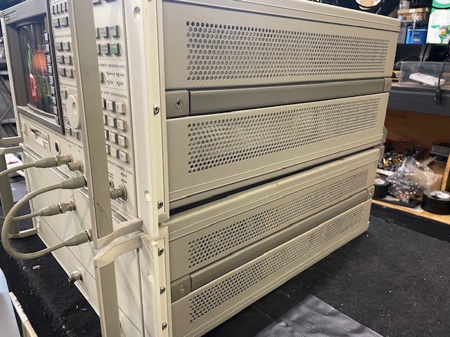 HP 89441A VECTOR SIGNAL ANALYZER DC-2650MHz WITH RF SECTION