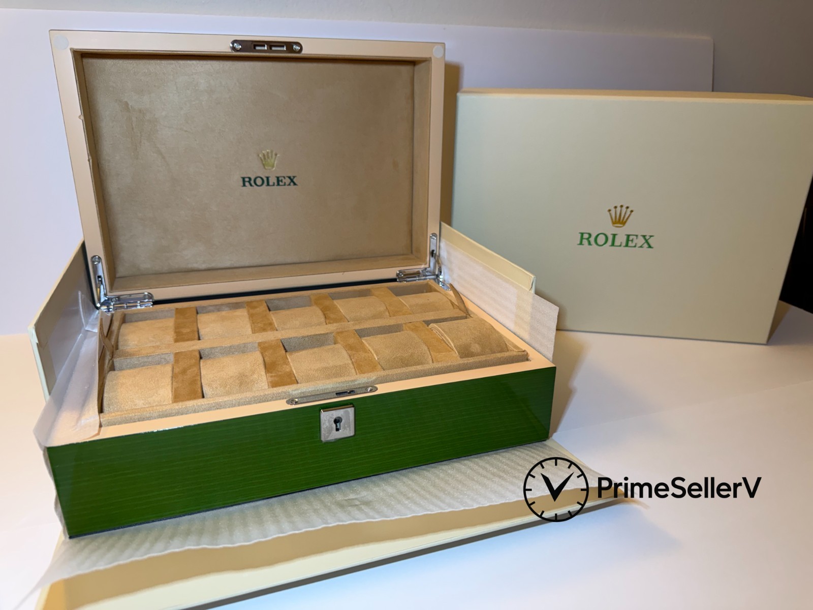 Luxury 10-Slot Green Wooden Watch Box – Premium Display Storage Case