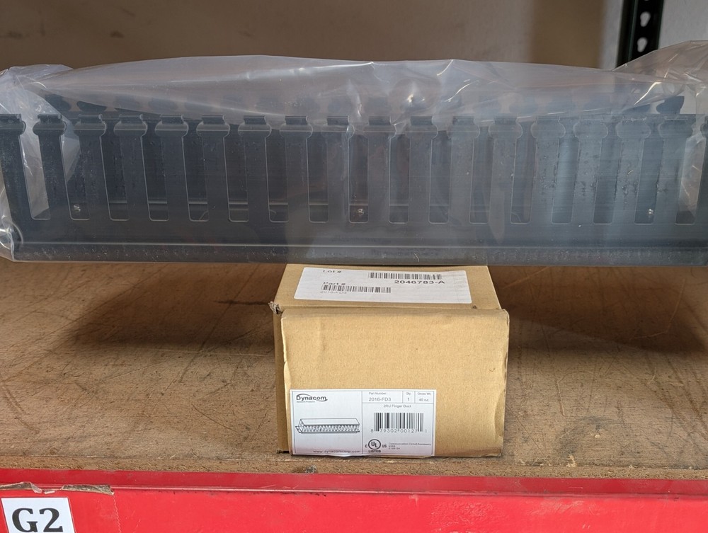 Dynacom Finger Duct Panel, Single-Sided, 2RU (2016-FD3) New