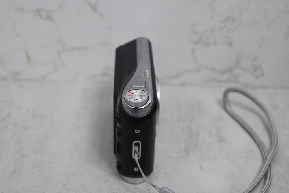 GE W1000 Black 10.0MP Digital Camera - TESTED WORKING READ