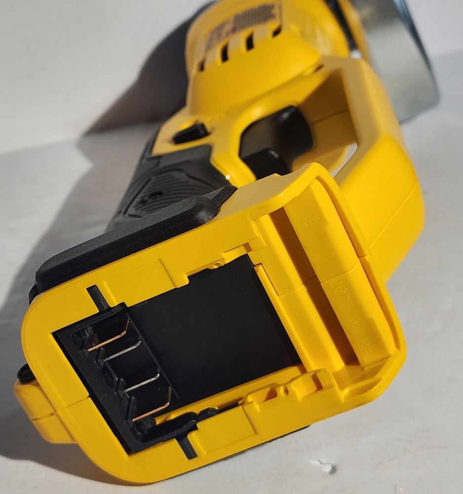 DEWALT 20V Brushless 5-tool Combo Kit