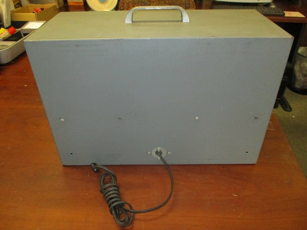 Very Rare Heathkit Model TS-2 Used T.V. Alignment Generator