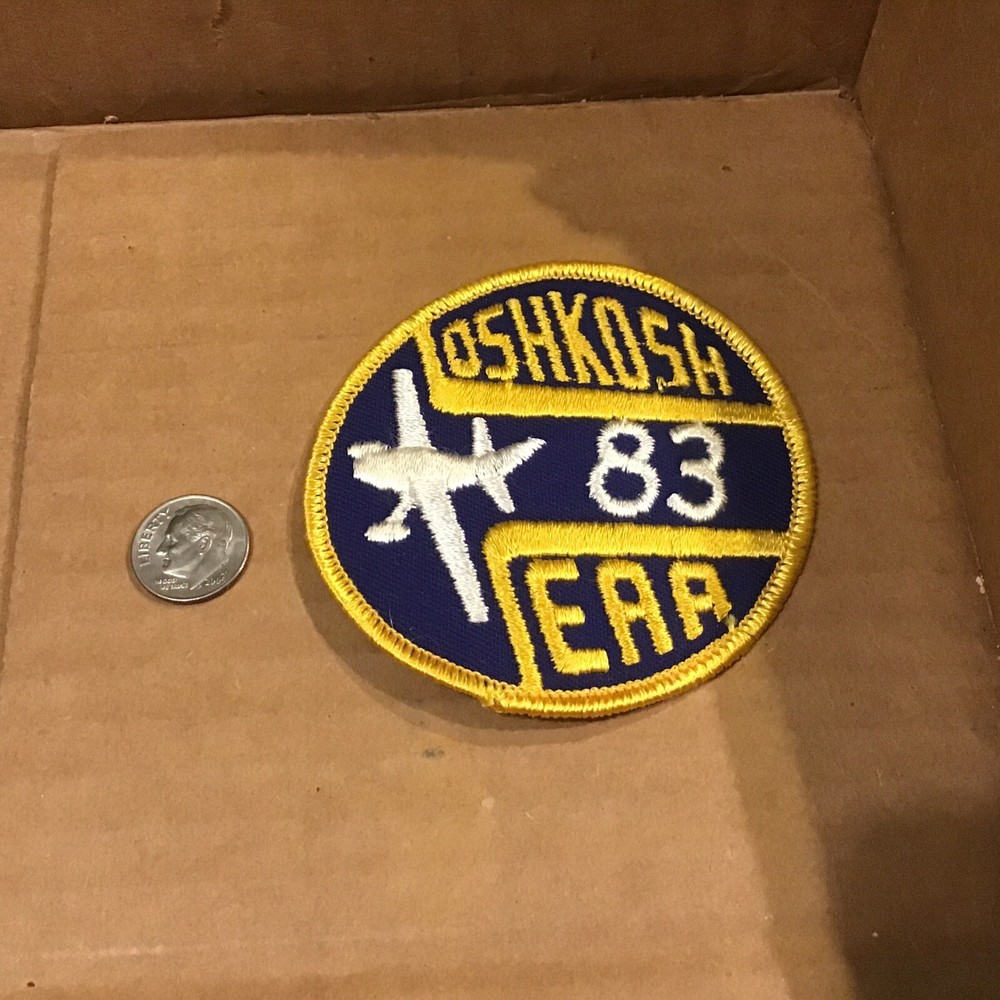 Airplane OSHKOSH 81 EAA EXPERIMENTAL AIRCRAFT ASSOCIATION Patch 1983