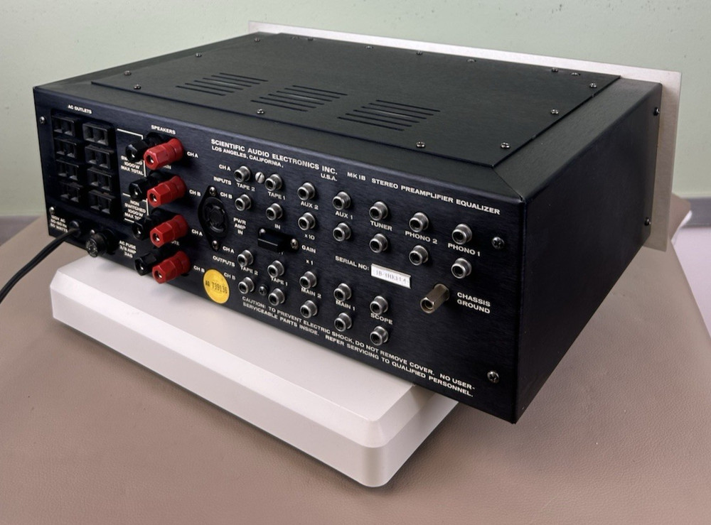 SAE MARK 1B STEREO PREAMPLIFIER COOL