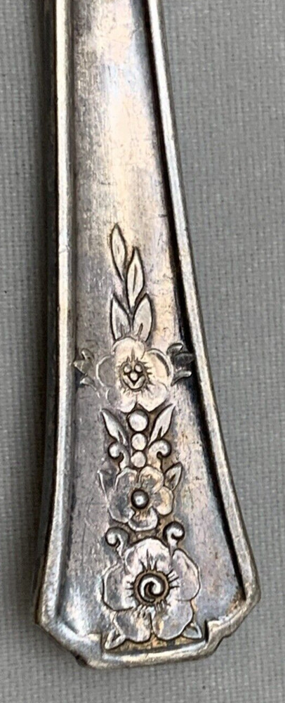 Oneida Community Butter Knife Silver Silverplate Flatware Tudor Plate Fortune