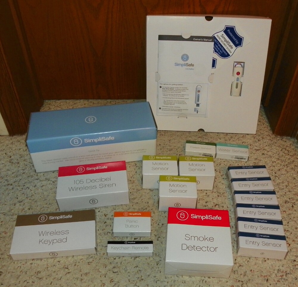 Simplisafe SSCS1-R 18 PC Kit, Blink XT, TP Link Smart Plug, Echo Dot & Ring