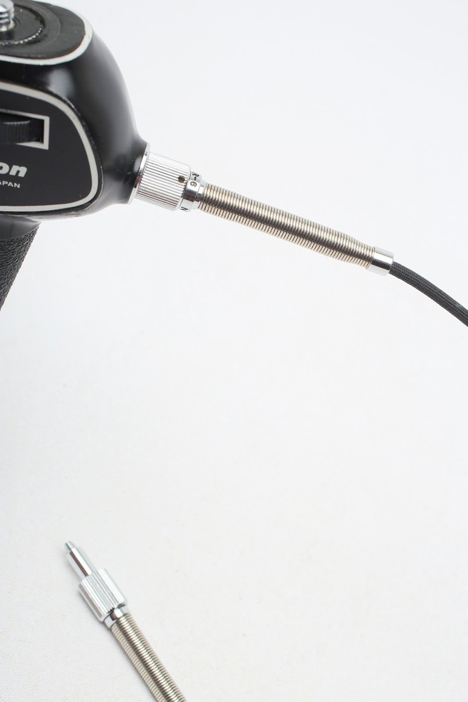 Nikon Pistol Grip Model 2 Mechanical Cable+Universal Shutter Release Cable+SET