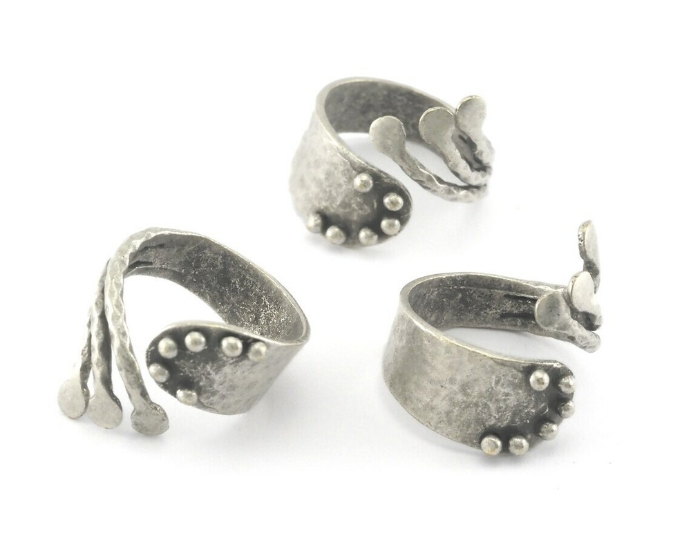 Hammered wrap ring Antique silver plated brass (6-10 US Adjustable ) 4202