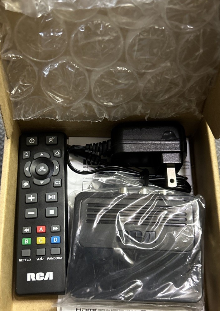 RCA DSB772WE Media Player And Remote Streaming Box