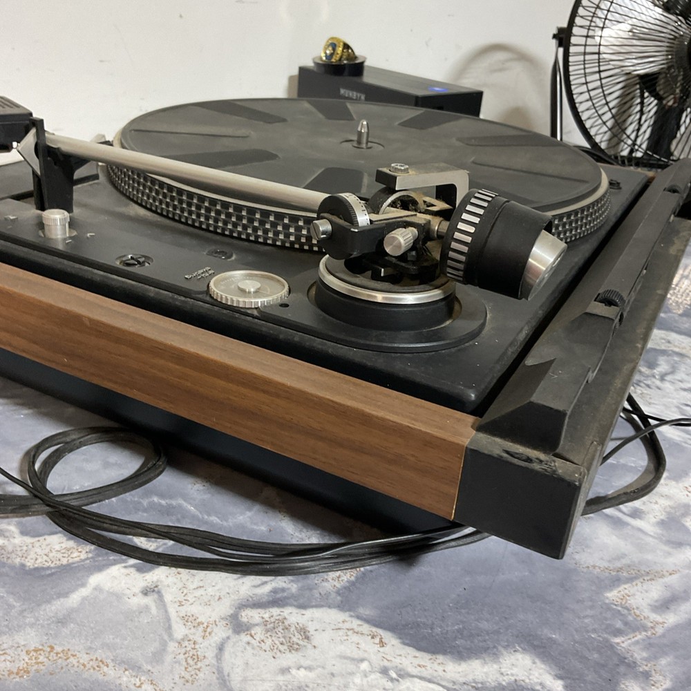 Vintage Dual 604 Electronic Direct Drive Turntable Record Player