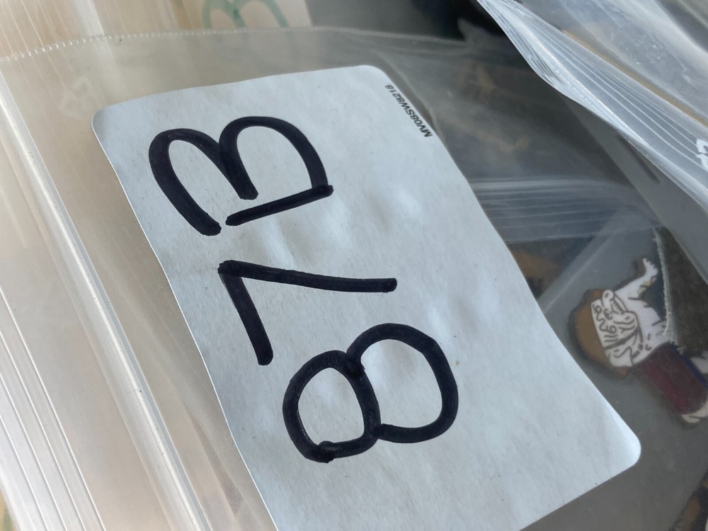 USMC US Marine Corps Souvenir Enamel Bull Dog Cigarette Lighter