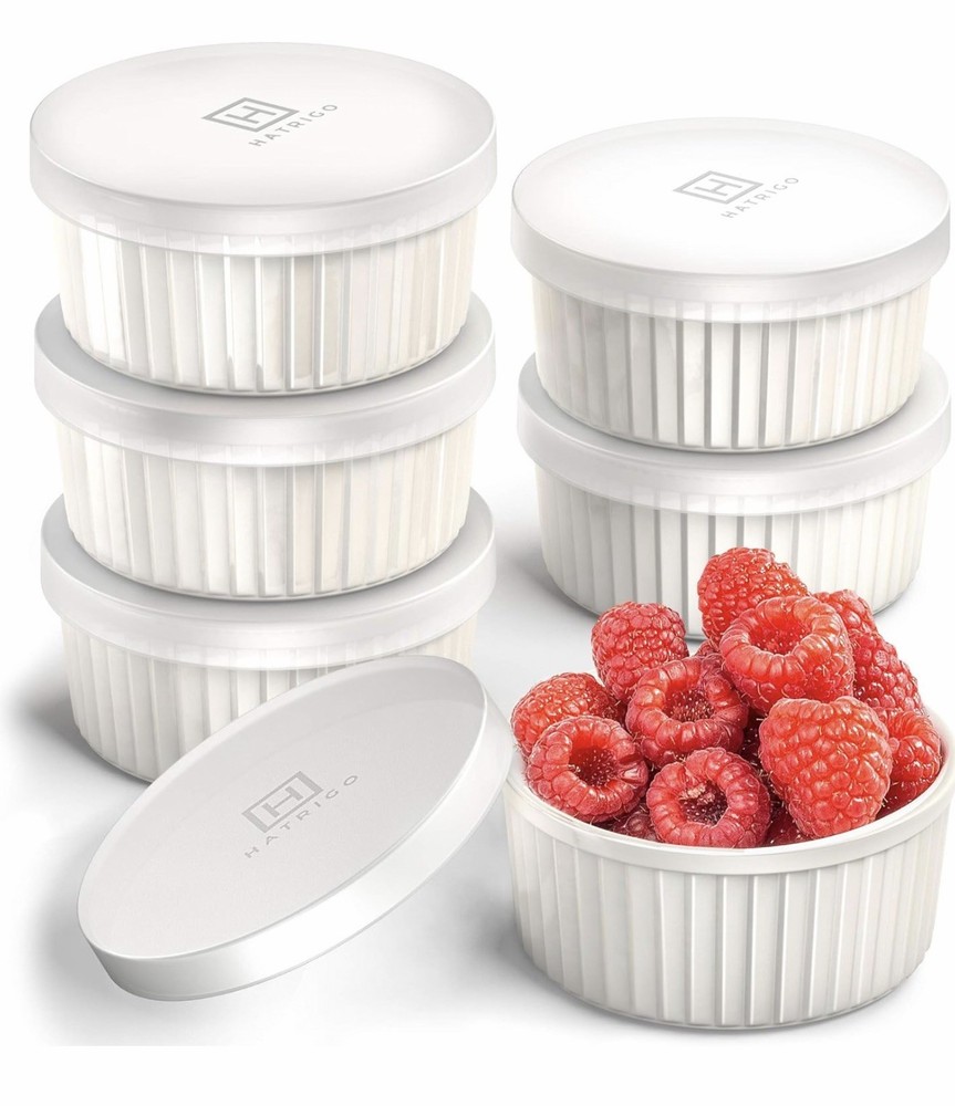 Hatrigo White Ceramic Ramekin Set with Lids, 6-Piece Round Bakeware