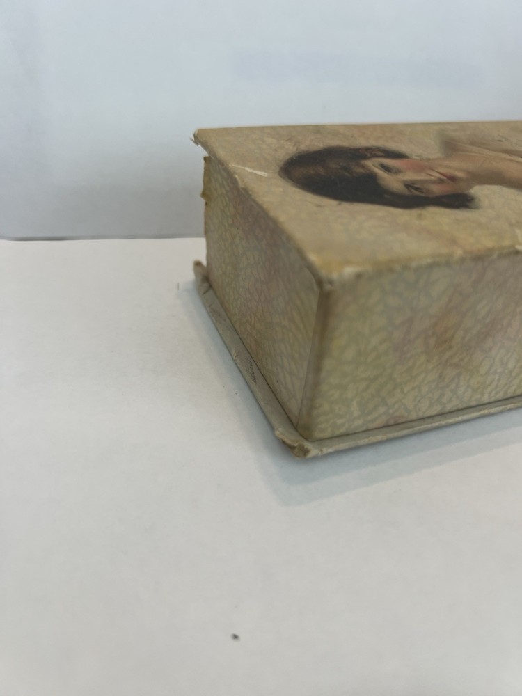 Vintage Daggett’s Chocolates Empty Candy Box