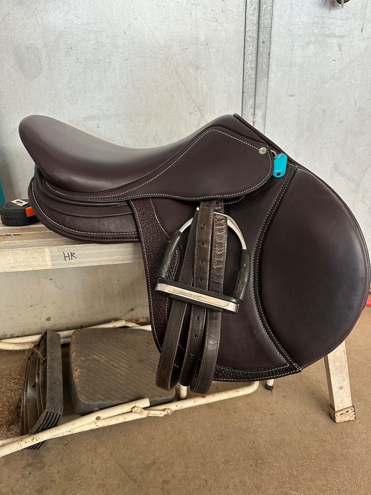 Schleese Cosmic Jump Saddle