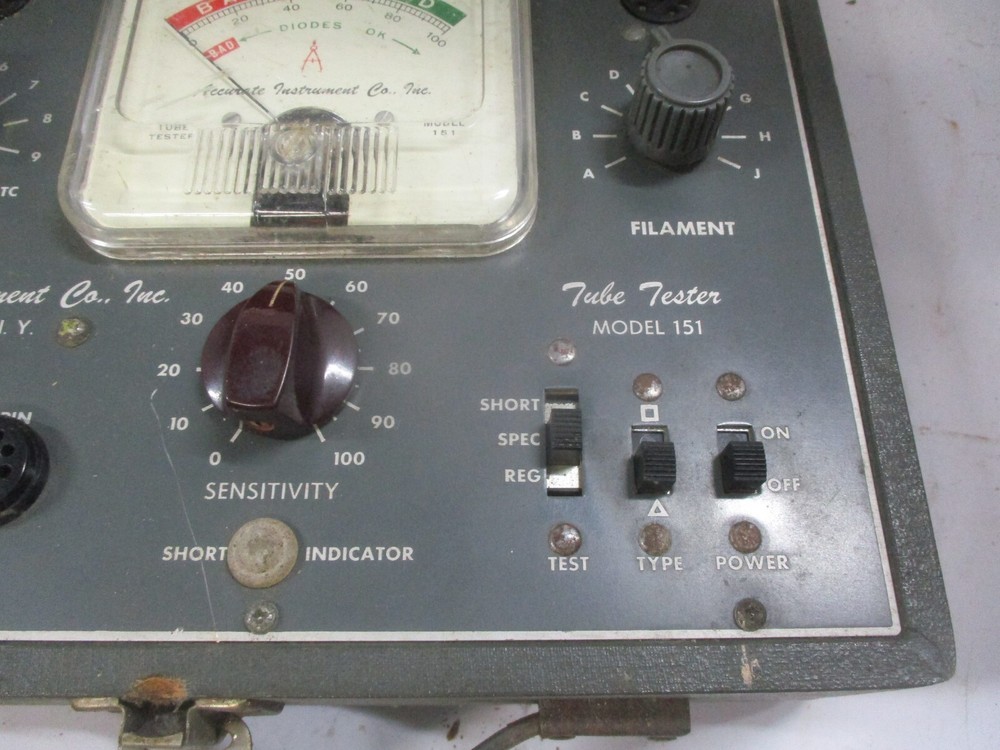 Accurate Instruments Model 151 Tube Tester UNTESTED AS IS